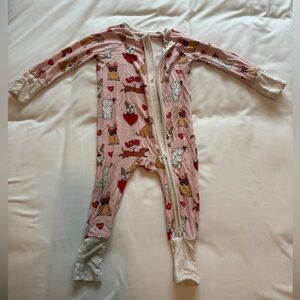 Caden Lane zippered pajamas, dogs, love, Valentine’s Day, 3-6 months
